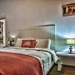 Holiday home Maya's Boutique *