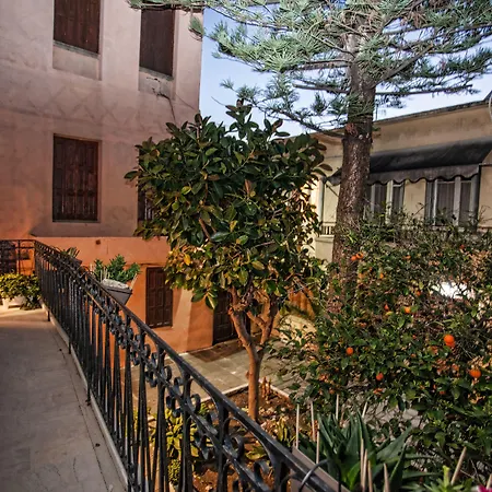 Maya's Boutique * Rethymno (Crete)