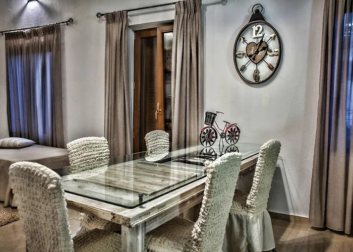 Maya's Boutique Holiday home *